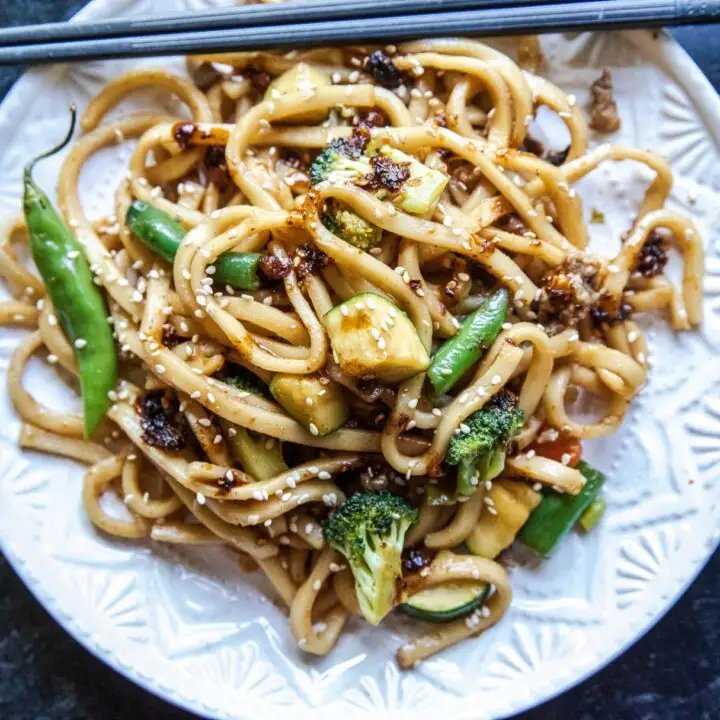 Blackstone Stir-Fried Udon Noodle Bowls